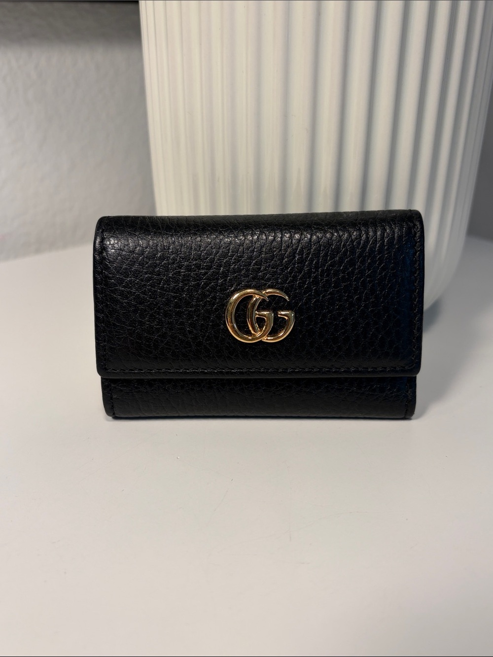 GUCCI GG Marmont Petite 6 Ring Key Case